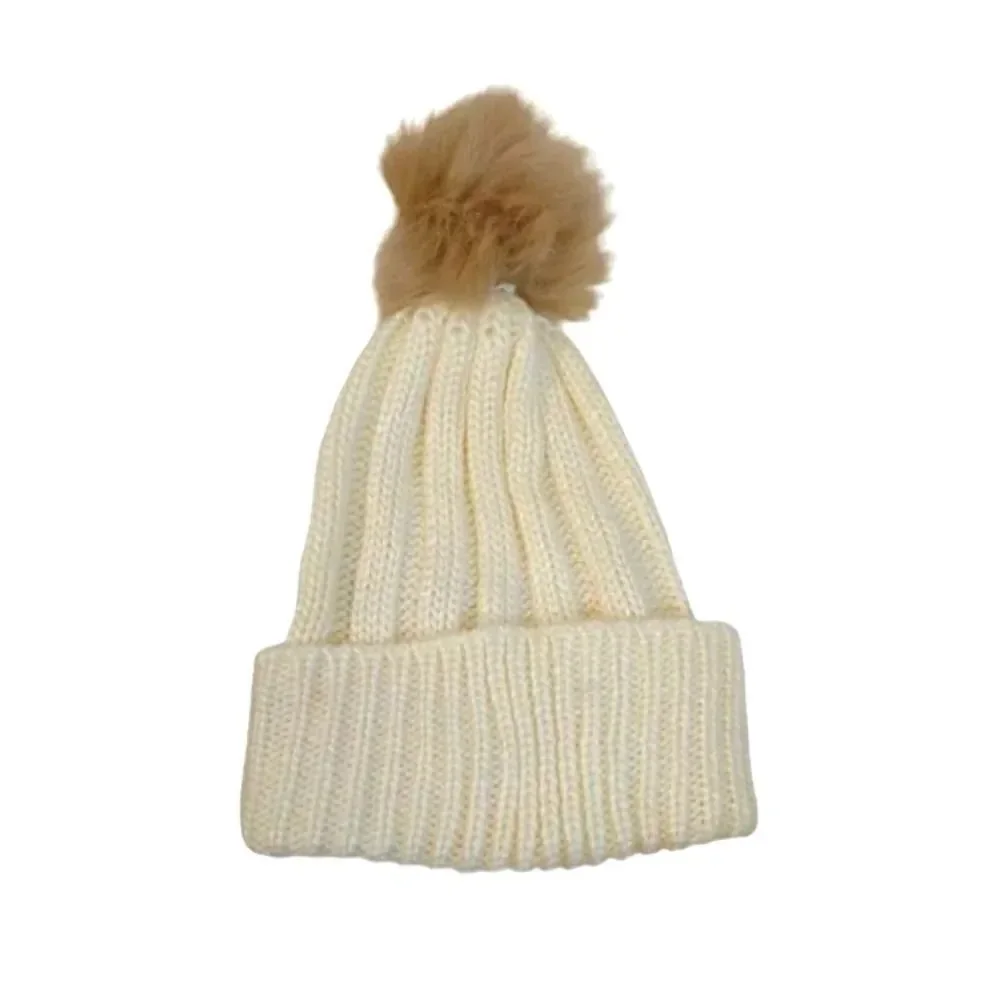 Stocking hat Pom Pom Beanie cream and tan BCBGeneration